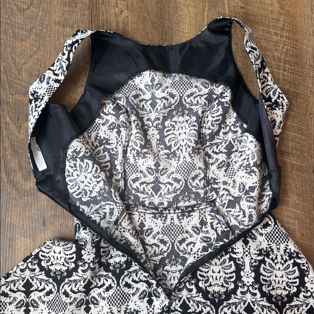 Lush Women’s Black & White Damask Fit-and-Flare Dress Size X-Small - Picture 10 of 12